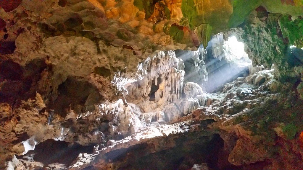 Thien Cung Cave 3